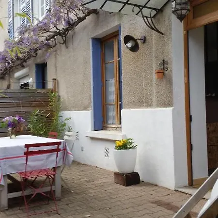 Clos St Joseph Guest house *